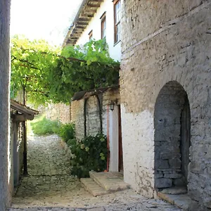 https://guest-house-toli-inside-berat-castle.albaniahotels.org